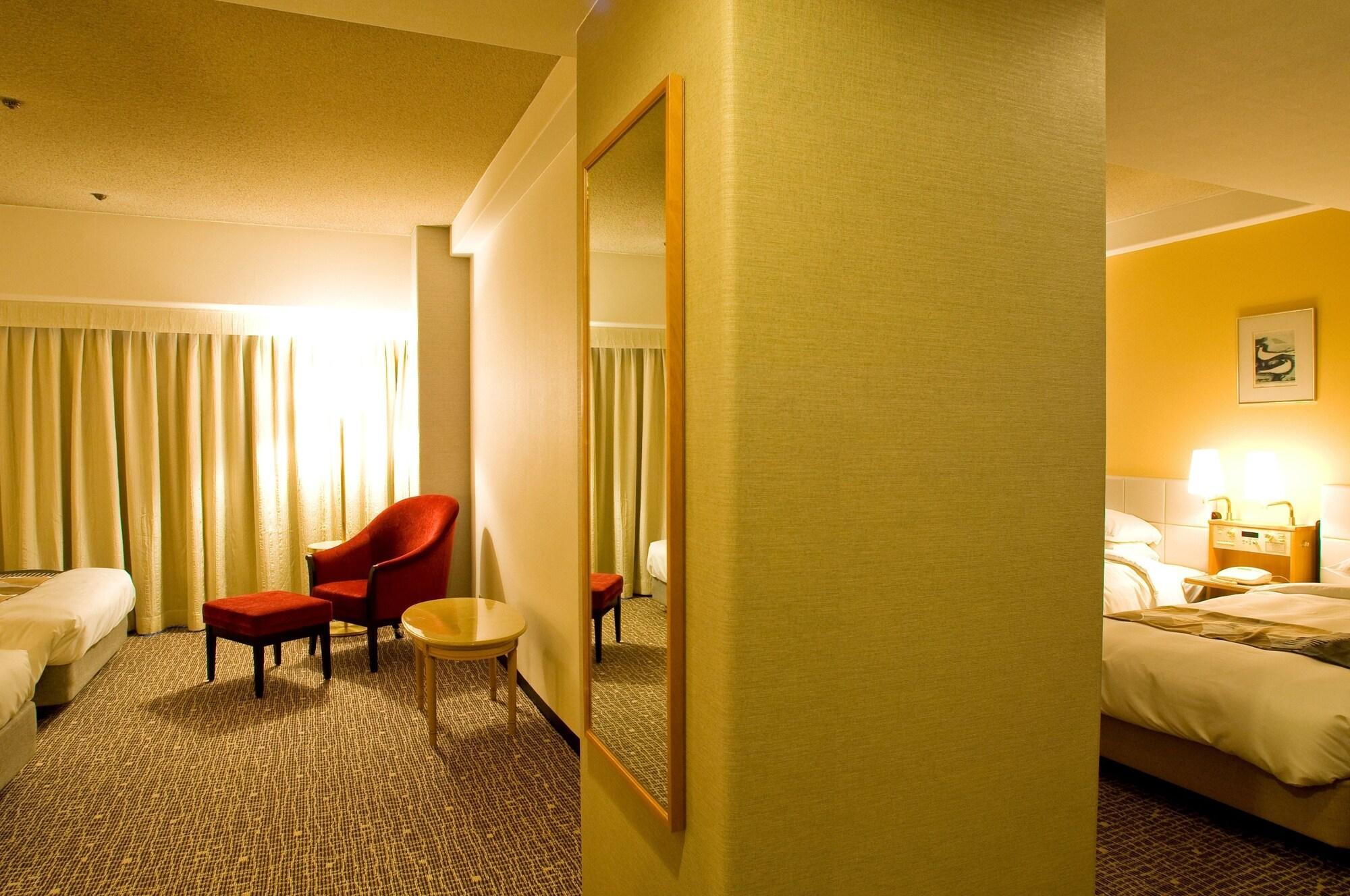 Hotel New Otani Hakata Fukuoka  Exteriér fotografie A room at the hotel