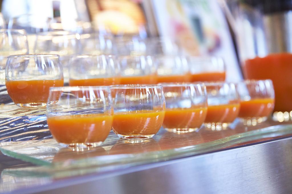 Hotel New Otani Hakata Fukuoka  Exteriér fotografie Carrot juice